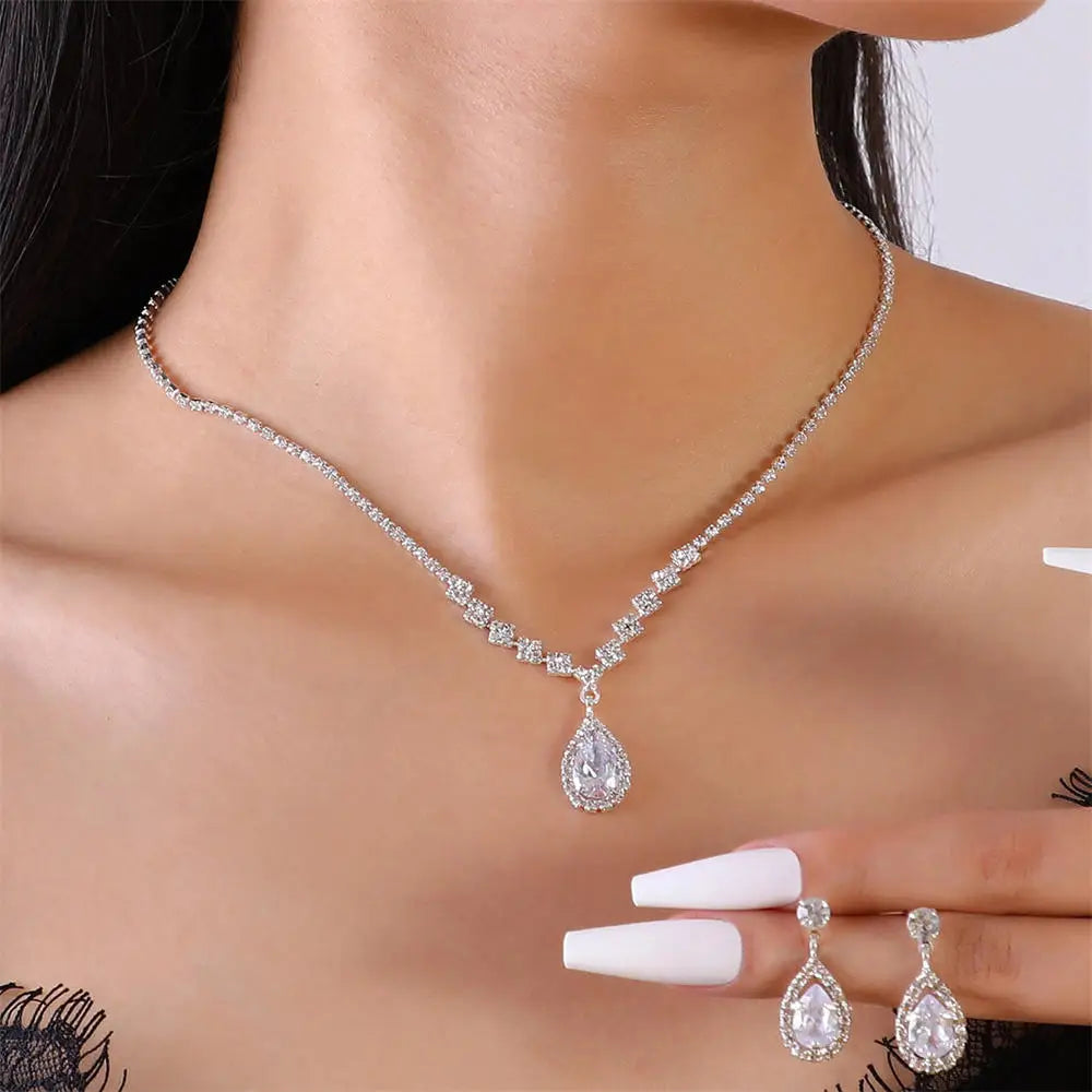 V-Shaped Earring Necklace Two Piece Set High-End Fashion Luxurious Necklace Inlaid Rhinestone Jewelry Sets for Women