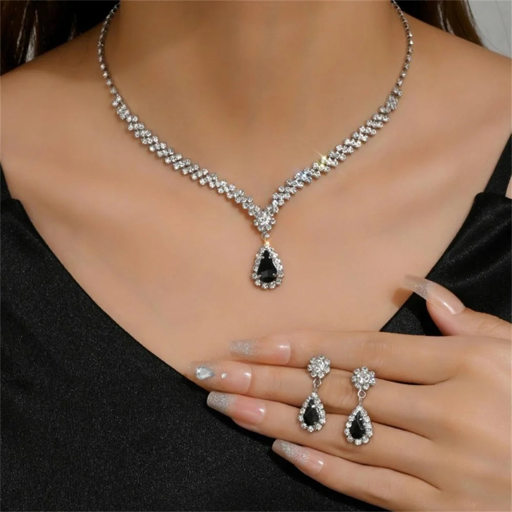 V-Shaped Earring Necklace Two Piece Set High-End Fashion Luxurious Necklace Inlaid Rhinestone Jewelry Sets for Women